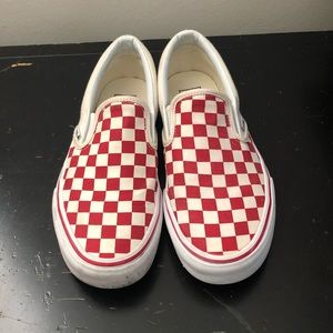 Preloved Red and Cream Classic slip one Youth sz 7